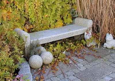 Gartenbank Granit – Produkt von Natursteine Dayan