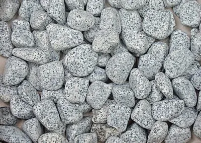 Granit getrommelt – Produkt von Natursteine Dayan